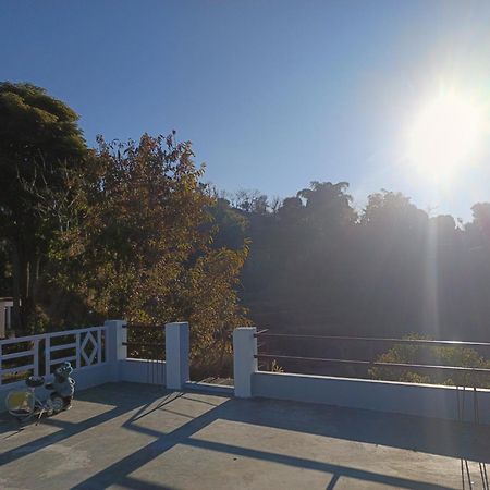 Dwarahat Village Farmstay- Babaji'S Cave 외부 사진
