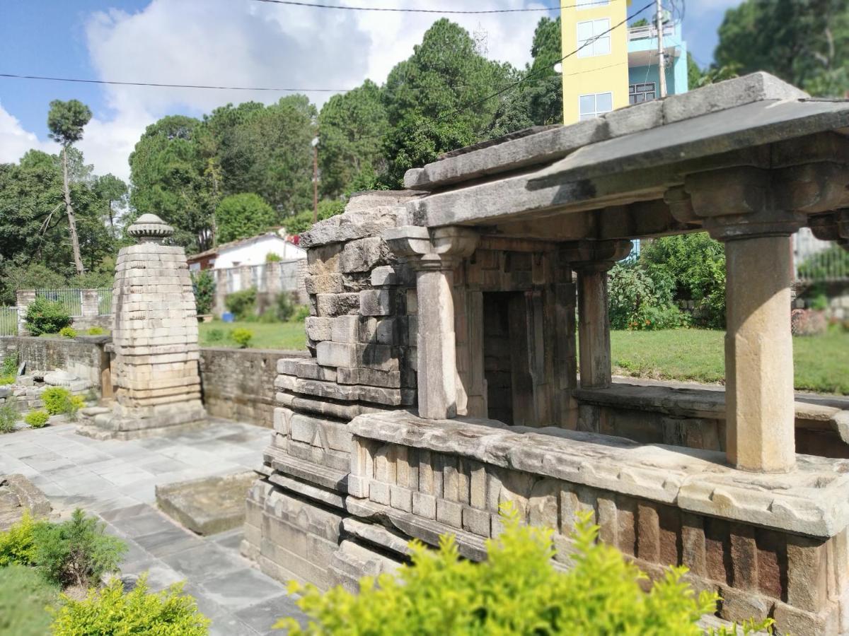 Dwarahat Village Farmstay- Babaji'S Cave 외부 사진