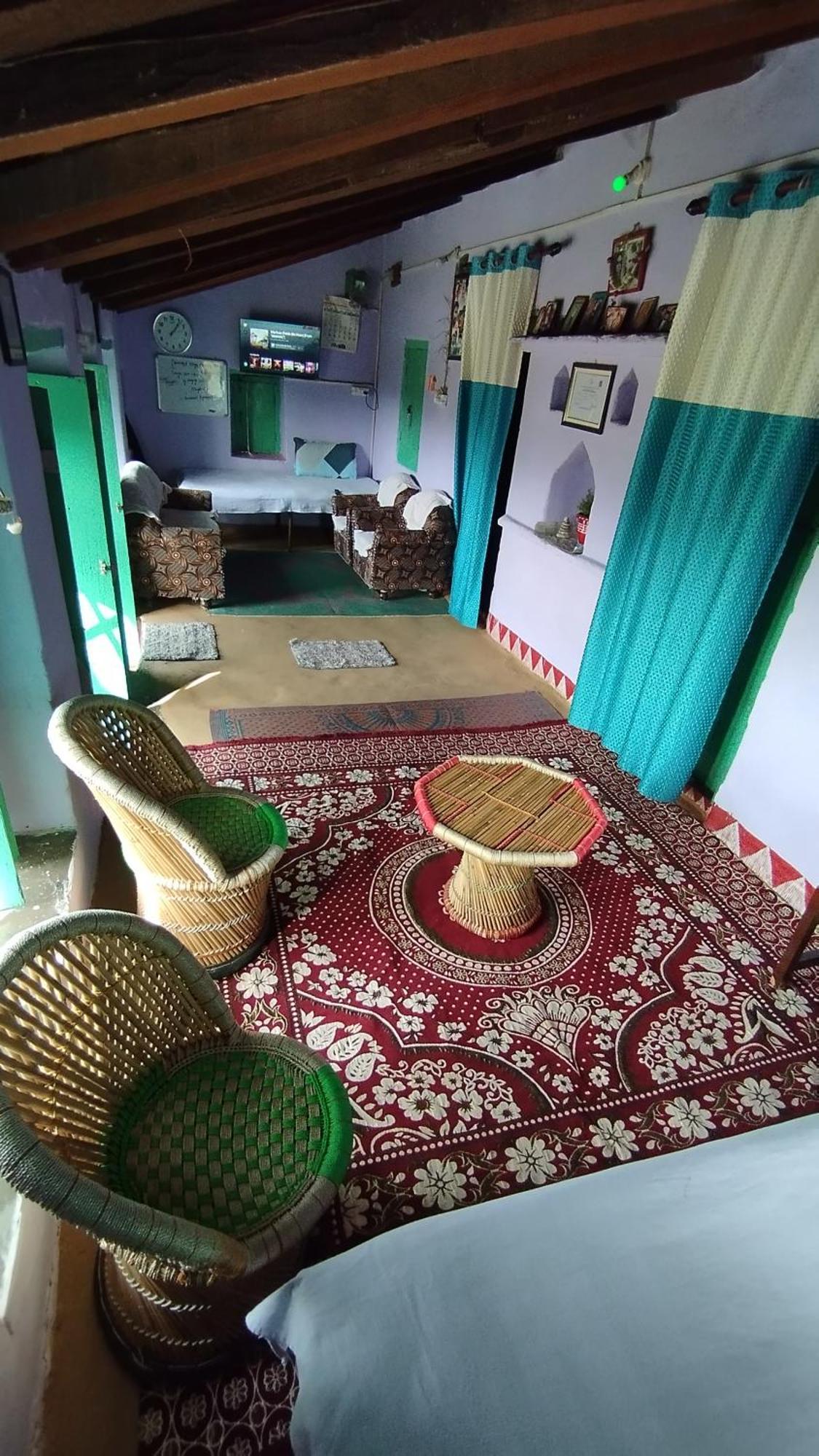 Dwarahat Village Farmstay- Babaji'S Cave 객실 사진