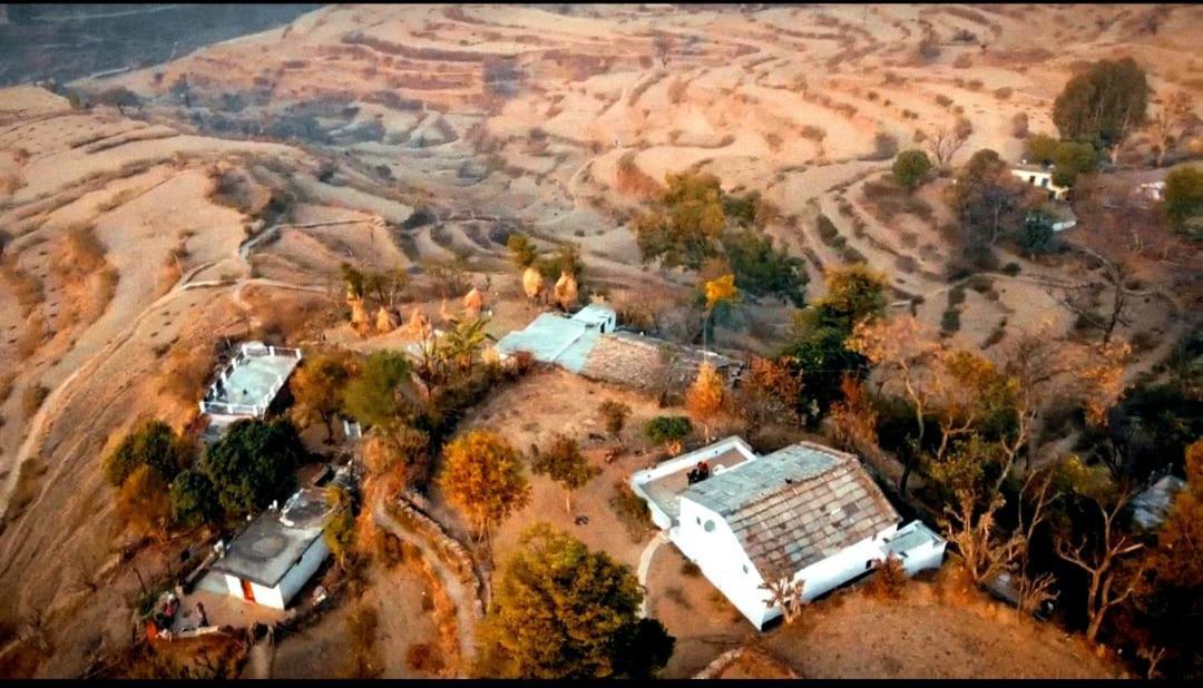 Dwarahat Village Farmstay- Babaji'S Cave 외부 사진